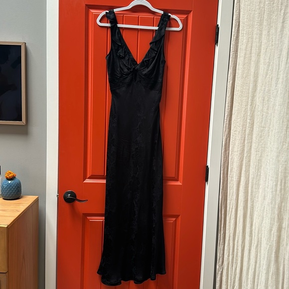 Auguste The Label Aida bias black slip dress with lace front - Picture 4 of 10